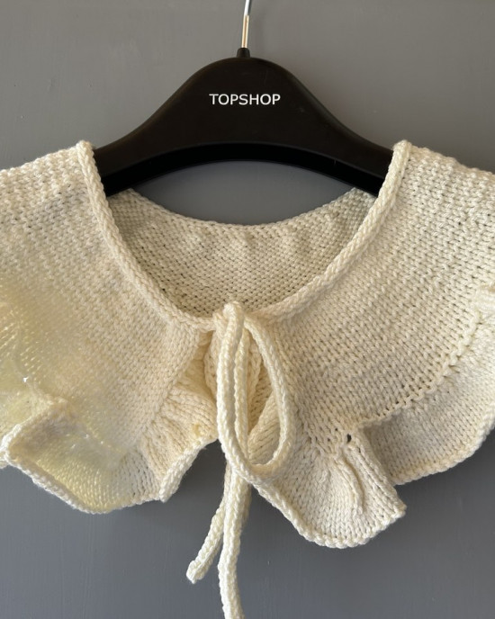 Lightweight Knitted Collar “Vanilla Cloud”