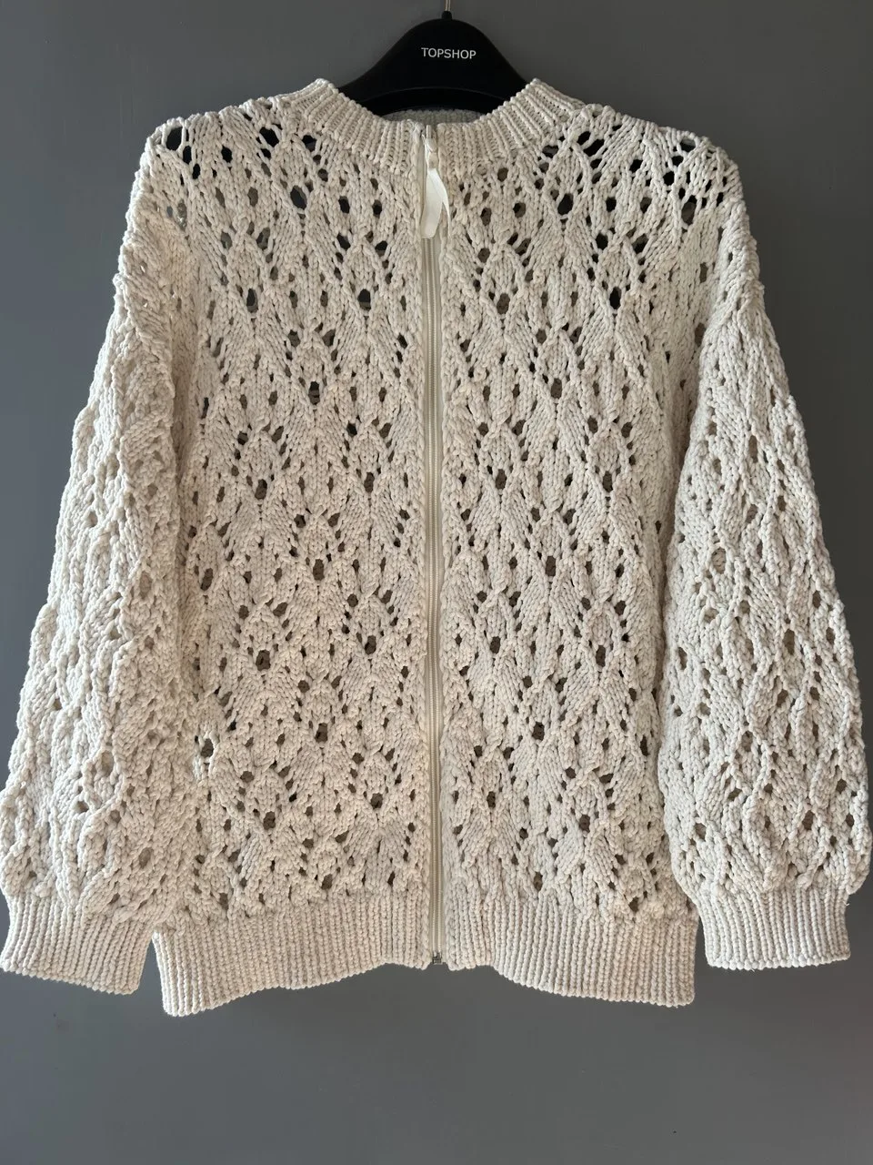 Kardi Monil Knit Cardigan – Elegant Handmade Design