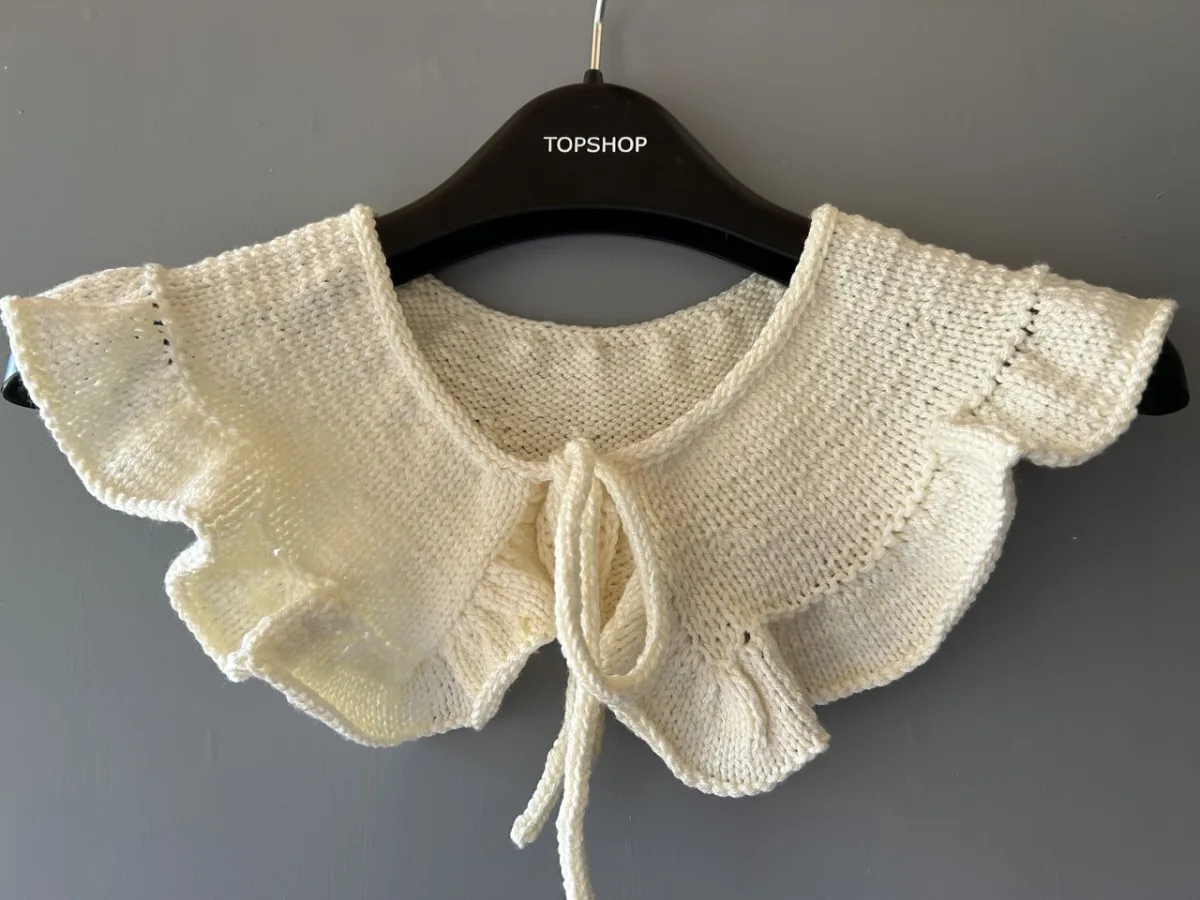 Lightweight Knitted Collar “Vanilla Cloud”