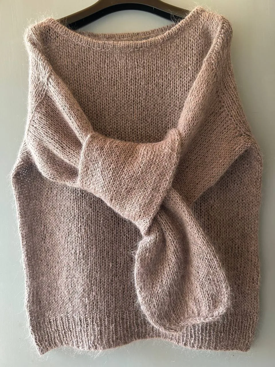 Cozy Oversized Pullover, Merino & Mohair Blend.